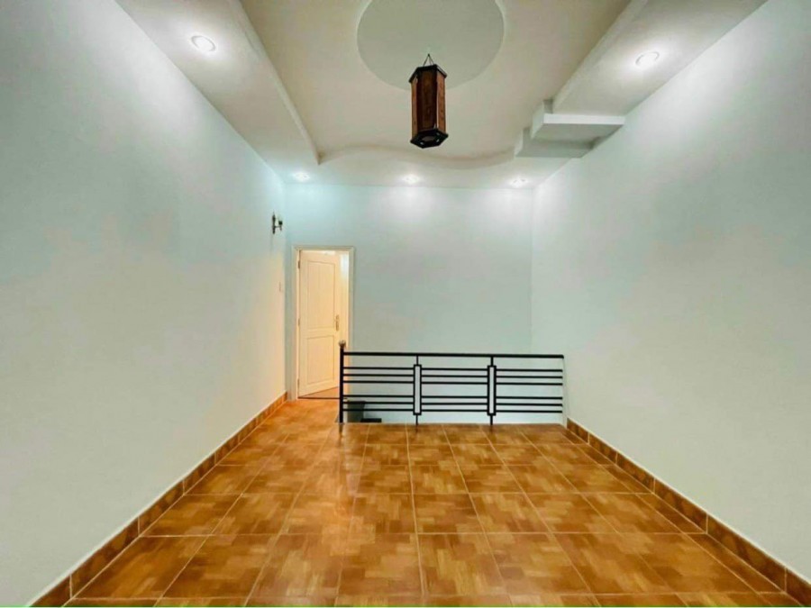 Bán nhà lầu tại phường 8 quận gò vấp giá 4ty500 triệu