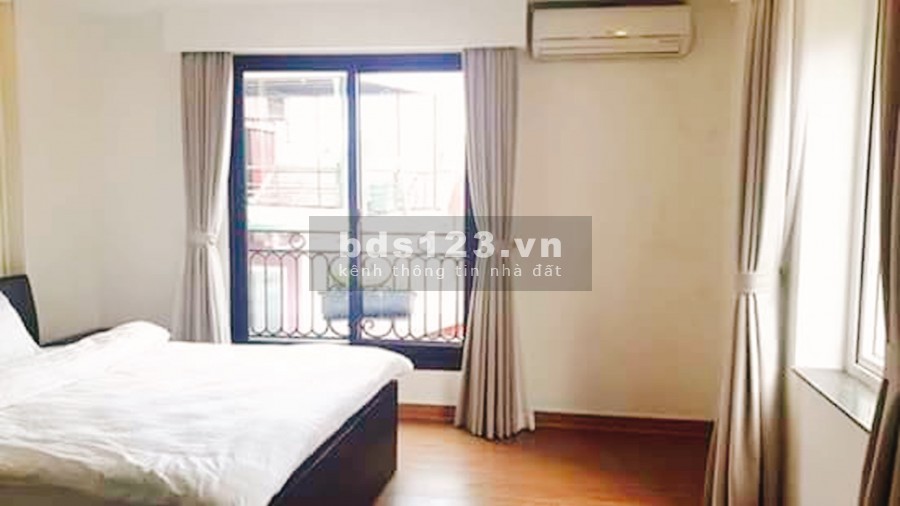 Cần bán toà căn hộ DV 5 tầng, Diện tích 86m2, ngõ 31 Xuân Diệu hướng Đông Bắc giá 16 tỷ. Lh 0966286718
