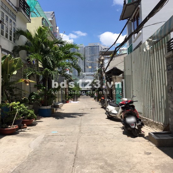 Nhà 2 Lầu ST HXH Huỳnh Tấn Phát, P.Phú Thuận, Quận 7