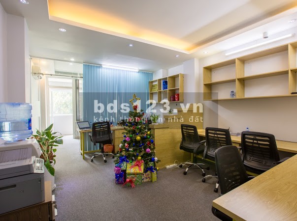 Văn Phòng Trần Não Quận 2 Cho Thuê 135m2