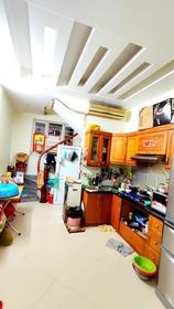 Hoàng Quốc Việt 40m 5 Tầng, Thoáng Trước Sau, Ngõ 3m. Giá 3.9 tỷ