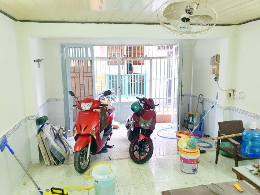 Cho thuê nhà (4*16.8m/gác/2PN) hẻm 2549 gần MT đường Phạm Thế Hiển P7 Q8