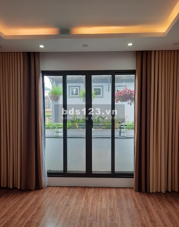 Bán nhà Ngô Gia Khảm 63m2, 30m ô tô, 2 mặt thoáng, nhà đẹp, nội thất đẹp, ở ngay, giá 3.83 tỷ