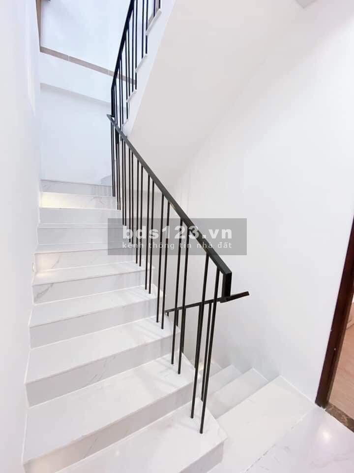 Bán nhà hẻm Quốc Lộ 1A, phường An Phú Đông, Quận 12