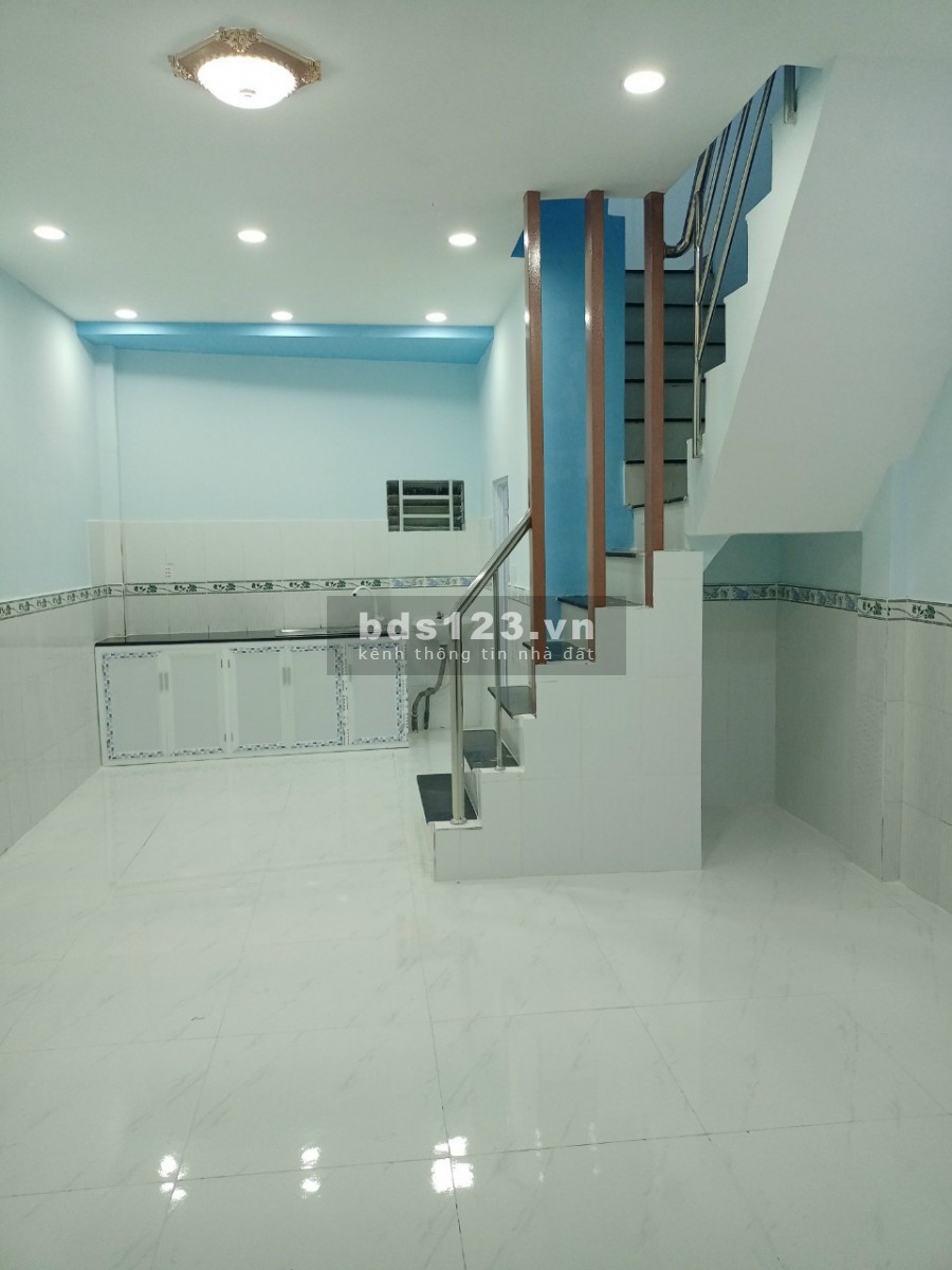 Cần ra đi gấp nhà hóc môn 60m2 giá 740 triệu