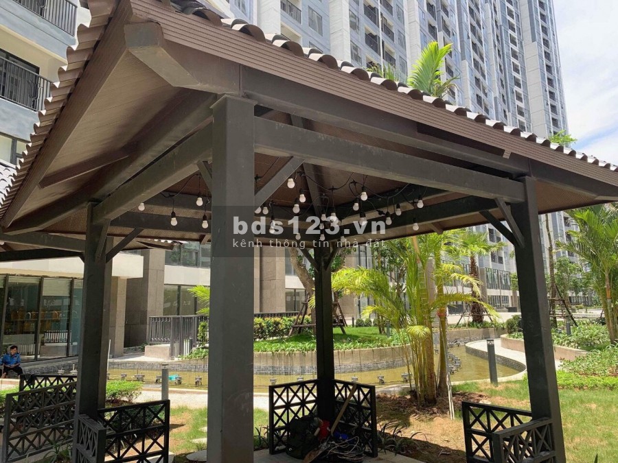 Tôi bán gấp căn 06 tòa D, 2pn 76m2 ban công ĐB, view nội khu và sông hồng, sổ đỏ Imperia Sky Garden