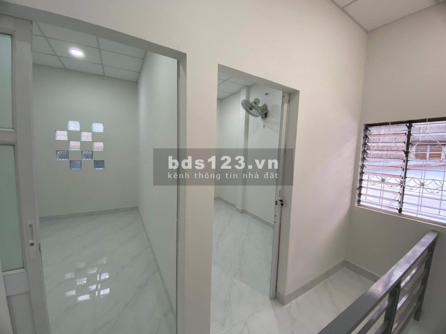 Bán nhà gần Nguyễn Văn Đậu, 3 tỷ, 3,5x10, khu an ninh, ở ngay, nhà mới