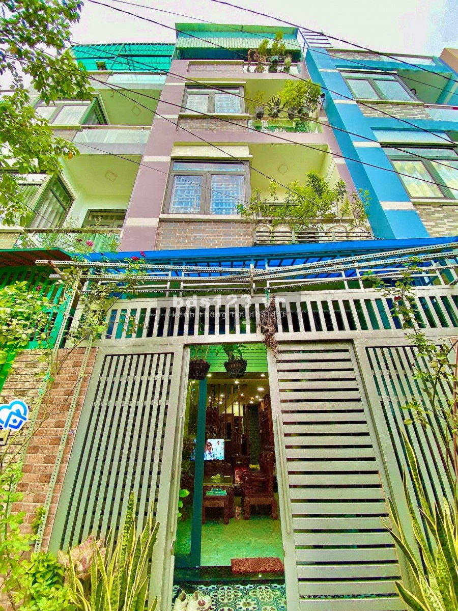 Mua nhà tặng nội thất tiền tỷ đường Chế Lan Viên, có thang máy, giá 7.3 tỷ