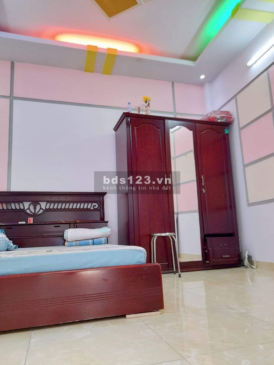 Cần tiền bán gấp nhà Tân Bình giá rẻ 55m² giá 4.2 tỷ. 0797110680