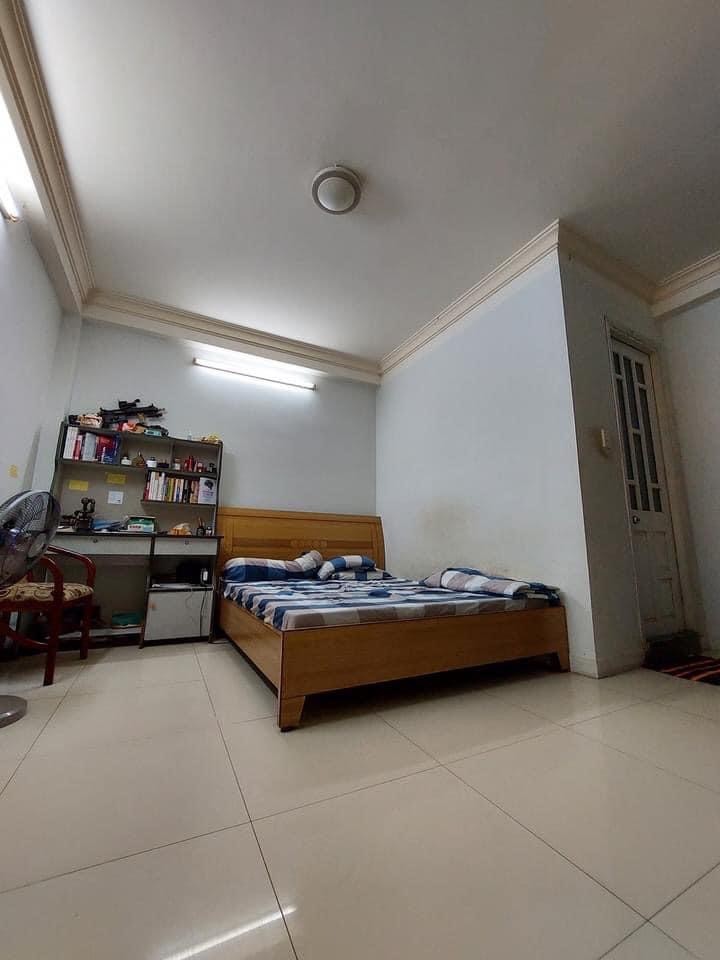 Bán Nhà Mặt Tiền Tân Bình, 5 Tầng 8PN, Giá Rẻ 14.7 Tỷ, Trần Văn Quang