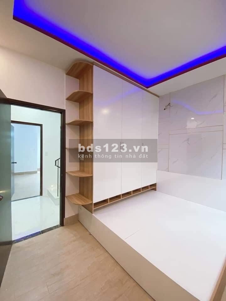 Bán nhà hẻm Quốc Lộ 1A, phường An Phú Đông, Quận 12