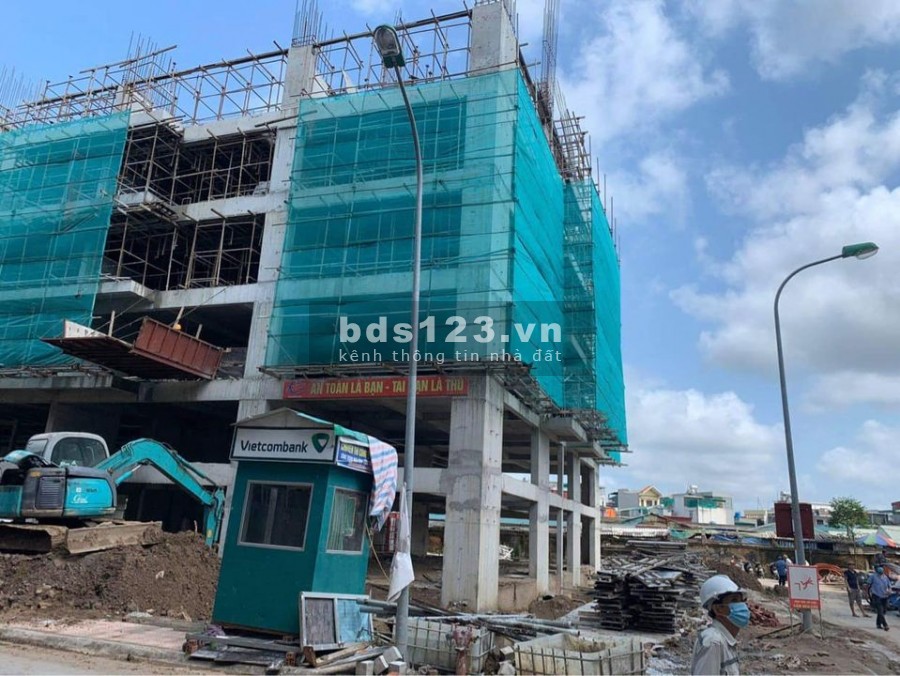Bán gấp căn hộ chung cư Thành Công cao cấp dt 73m2, gồm 2 pn, 1 wc