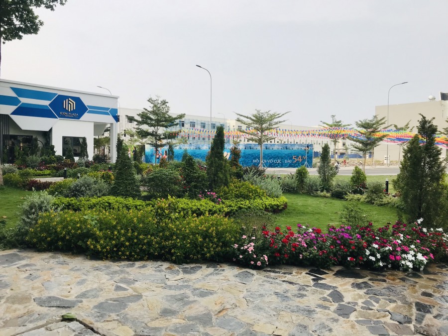 Bán shophouse ngay trung tâm Dĩ An, giá 5,1 tỷ/căn, trả trước 15% nhận nhà