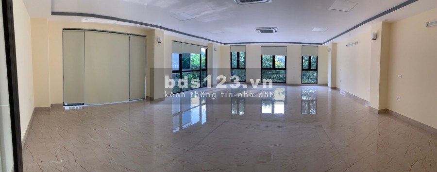 Cho thuê căn hộ chung cư 34T đường Hoàng Đạo Thúy. 150m2 giá rẻ 14tr