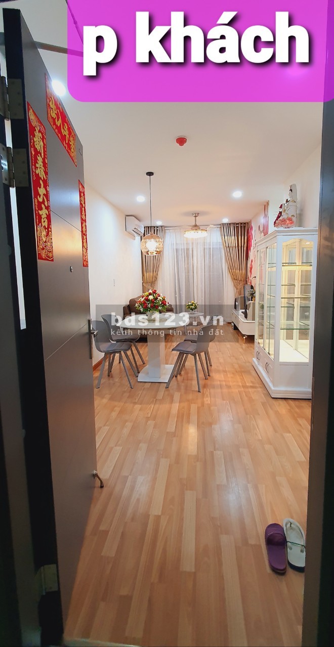 Chính chủ cho thuê căn hộ tầng cao, cc Diamond Riverside, dtsd 74m2, 2 PN, giá 12 triệu/tháng, thương lượng