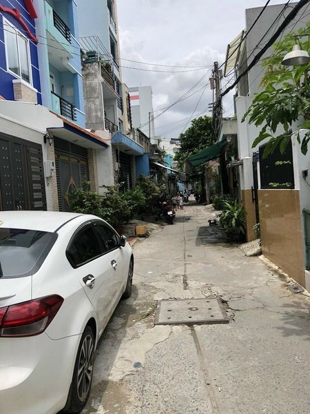 Bán nhà mt Phan Đình Phùng, P17, Q, PN (4x17) 4L giá 25 tỷ tl