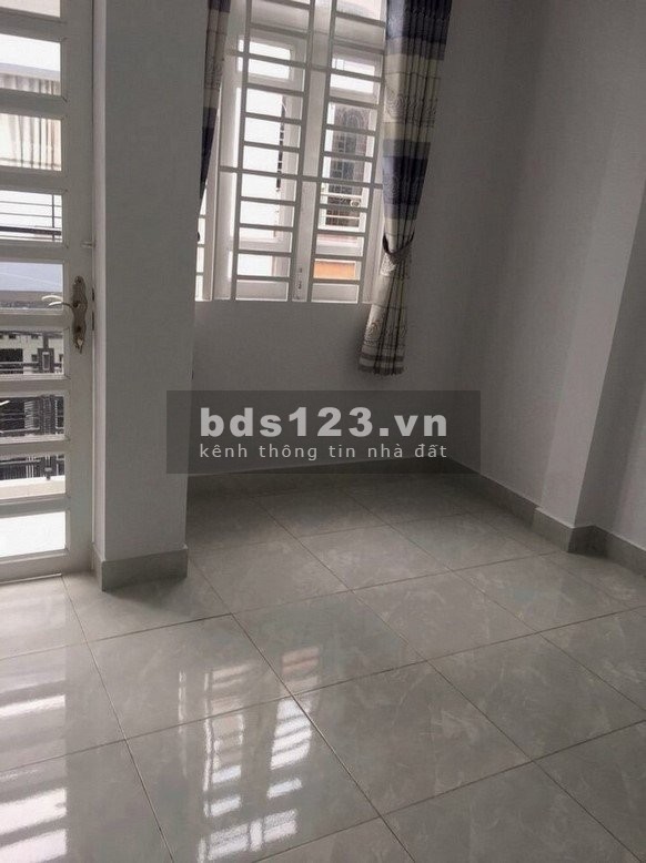 Nhà 1 trệt 1 lầu hẻm thông mới xây chưa qua sử dụng ở cuối đường lê văn khương