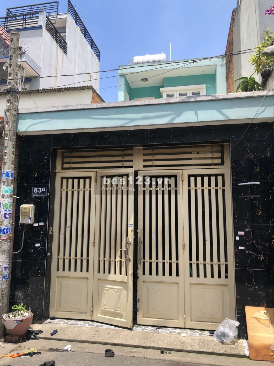 NHÀ NGUYÊN CĂN MẶT TIỀN ĐƯỜNG SẠCH VÀ THOÁNG