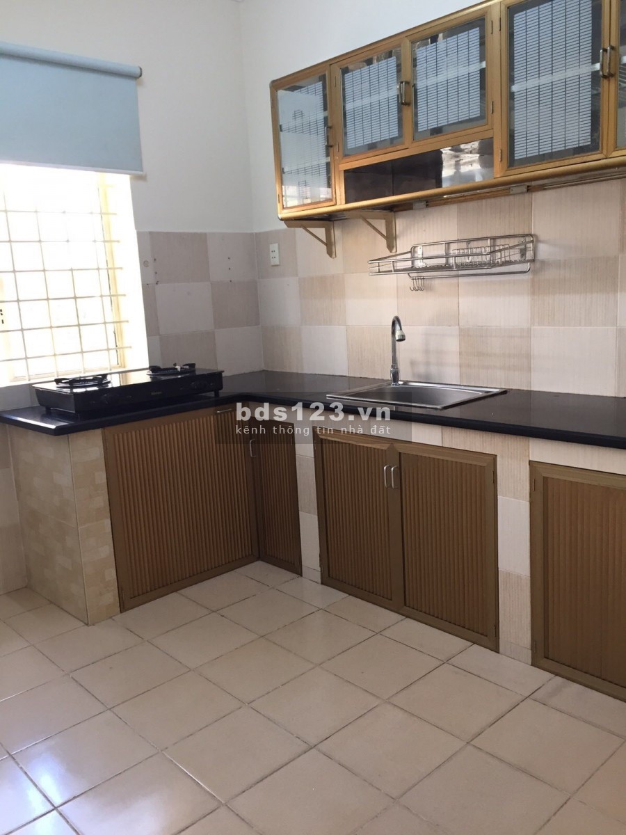 Căn hộ chung cư, số 750 Nguyễn Kiệm, Quận PN.