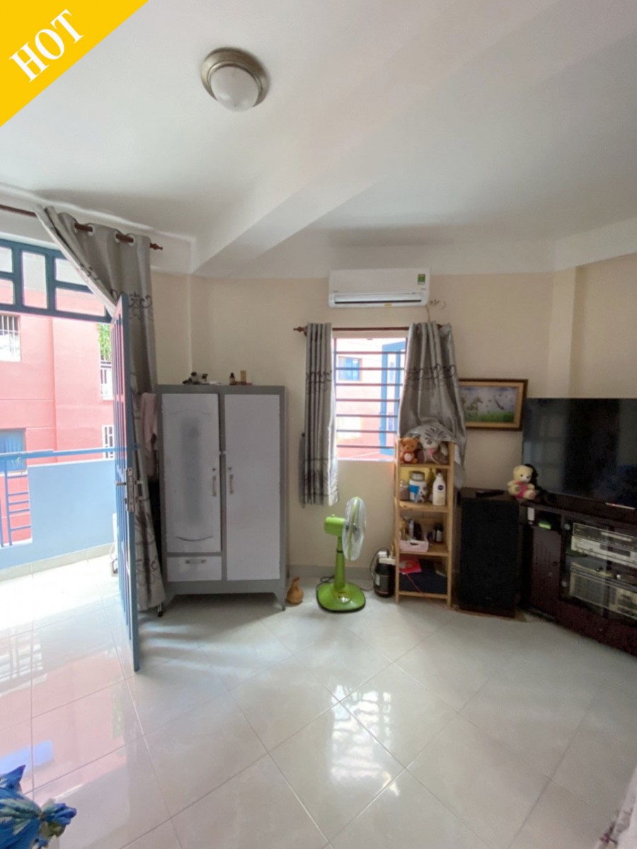 Nhà mới đẹp 36m2, 4 tầng, 3 PN, Quận 10, giá 5,2 tỷ