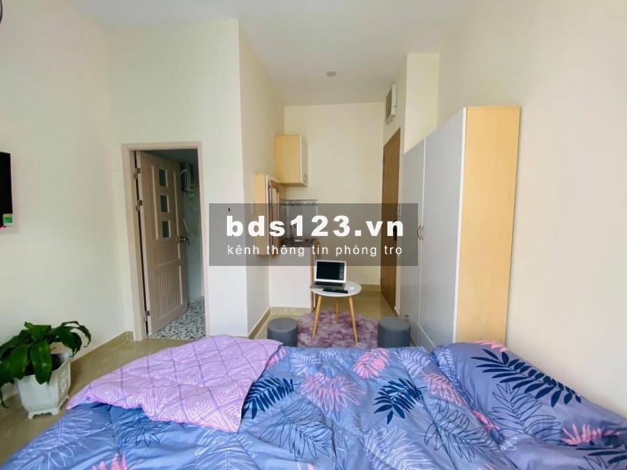 Phòng trọ Quận Phú Nhuận siêu phẩm 32m2, full nội thất, có ban công, giá 4.5 triệu