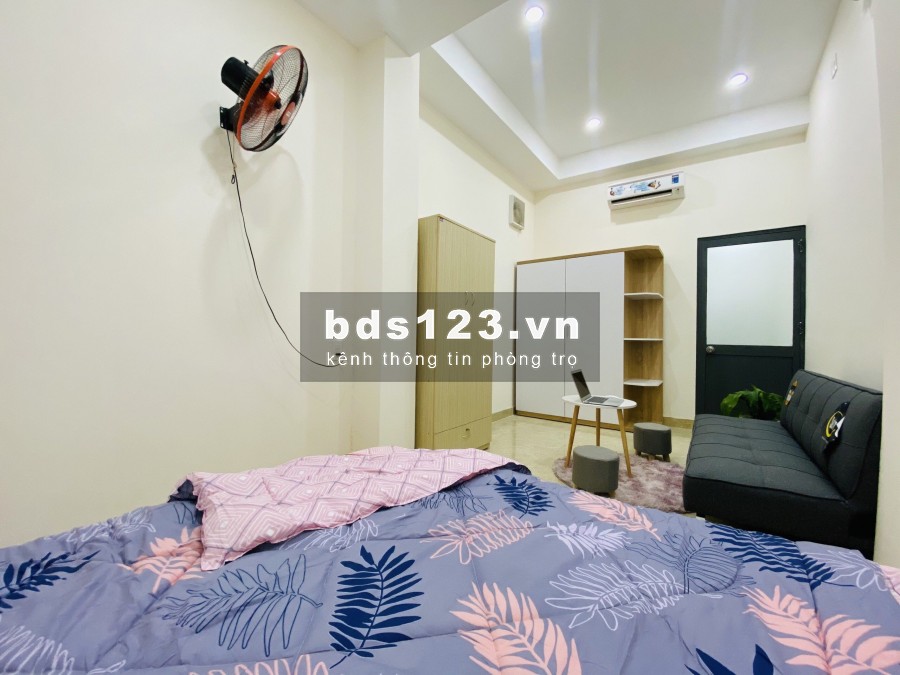 Phòng trọ Quận Phú Nhuận siêu phẩm 32m2, full nội thất, có ban công, giá 4.5 triệu