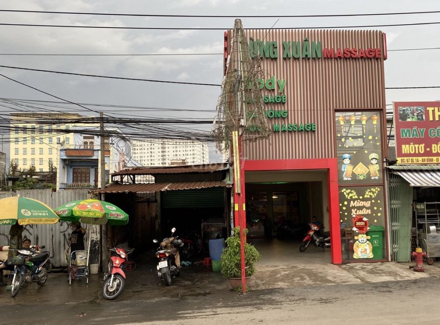 T0012 - Nhà mặt tiền QL 1A, LK Thủ Đức, chỉ 7.6 tỷ lh 0703255446