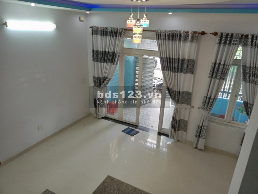 HOT! Chủ ngộp bán nhà 1T1L đường 8m, 60m2,ngay Mỹ Hạnh Long An, Giá bán nhanh 500tr