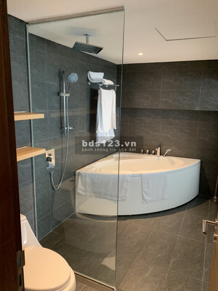 Bán căn duplex 76m2 tại PentStudio Tây Hồ (chung cư 699 Lạc Long Quân)
