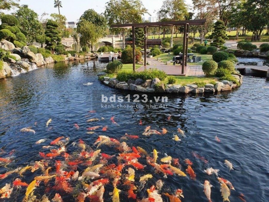CHÍNH CHỦ CẦN BÁN CĂN HỘ CAO CẤP 5 SAO VINHOMES GRAND PARK QUẬN 9