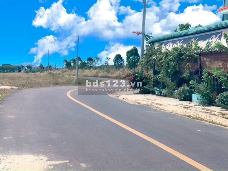 Bán nhanh lô đất chưa qua đầu tư đường vành đai 32 sát cổng 3 KCN Becamex chơn thành LH 077 556 8066