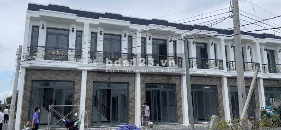 Cần bán nhà ngay khu công nghiệp Cầu Tràm, giá 1.5 tỷ, hỗ trợ vay