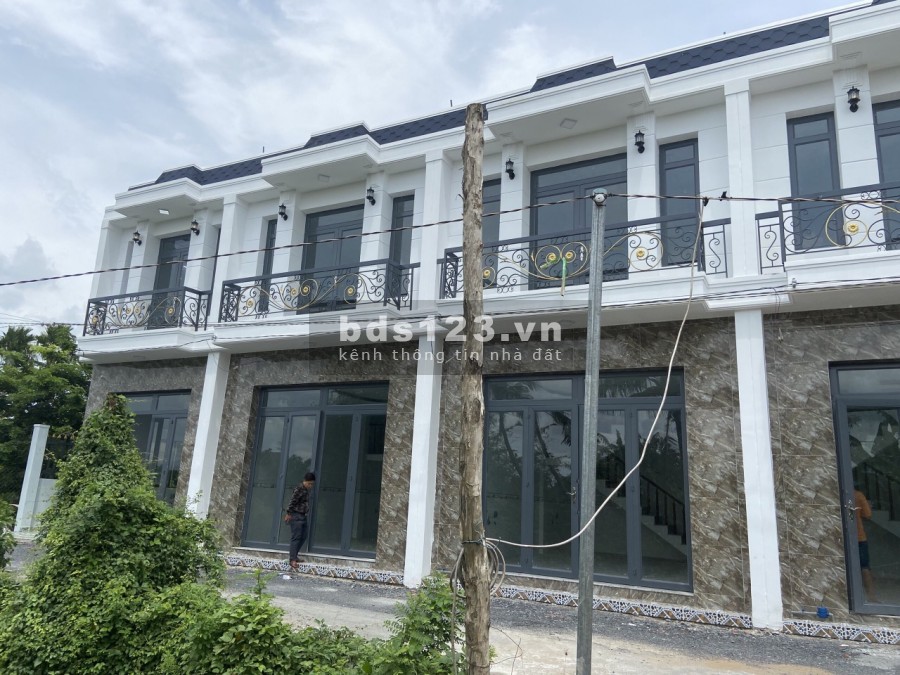 Cần bán nhà ngay khu công nghiệp Cầu Tràm, giá 1.5 tỷ, hỗ trợ vay