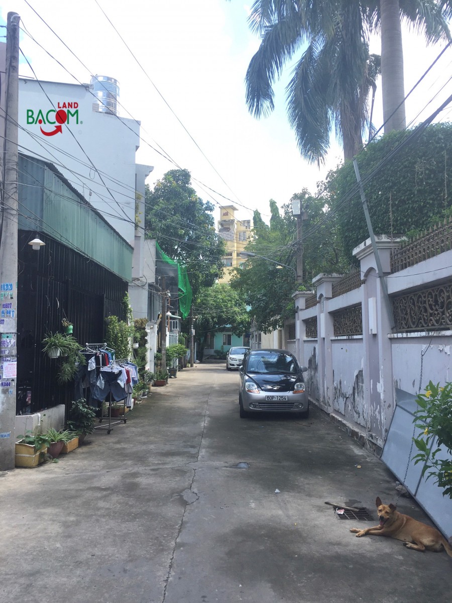 Nhà 1 trệt 1 lầu Tân Tiến, lô góc hai mặt tiền, SHR thổ cư, đường ô tô vào tận nhà