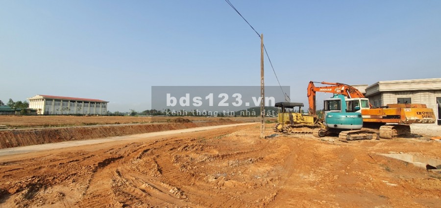 ĐẤT NỀN MẶT TIỀN QL1A LIỀN KỀ SÂN BAY CHU LAI