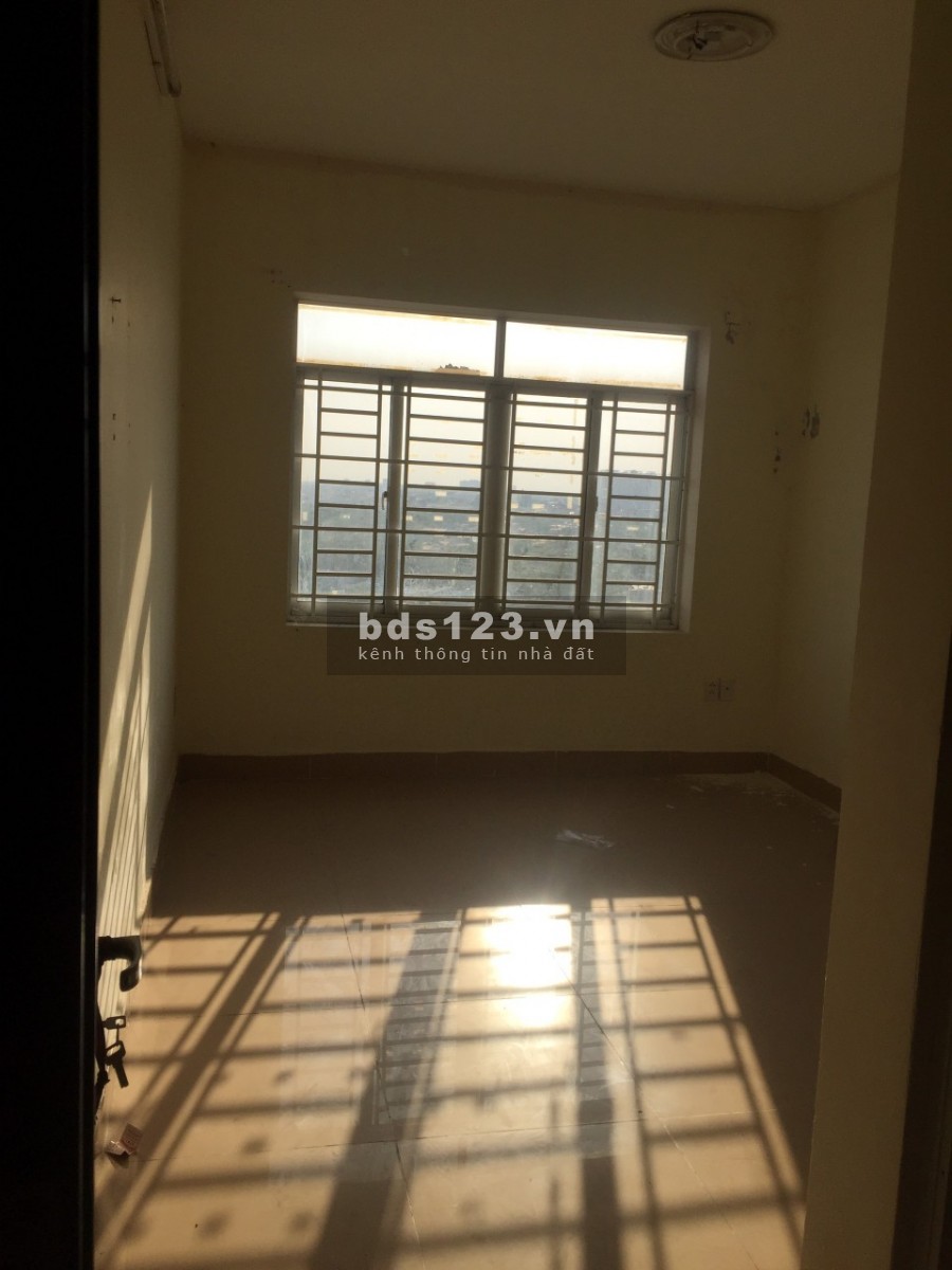 Đang cần cho thuê căn hộ CC Him Lam Nam Khánh, đường Tạ Quang Bửu, P.5, Q.8, 98m2, 8tr/th