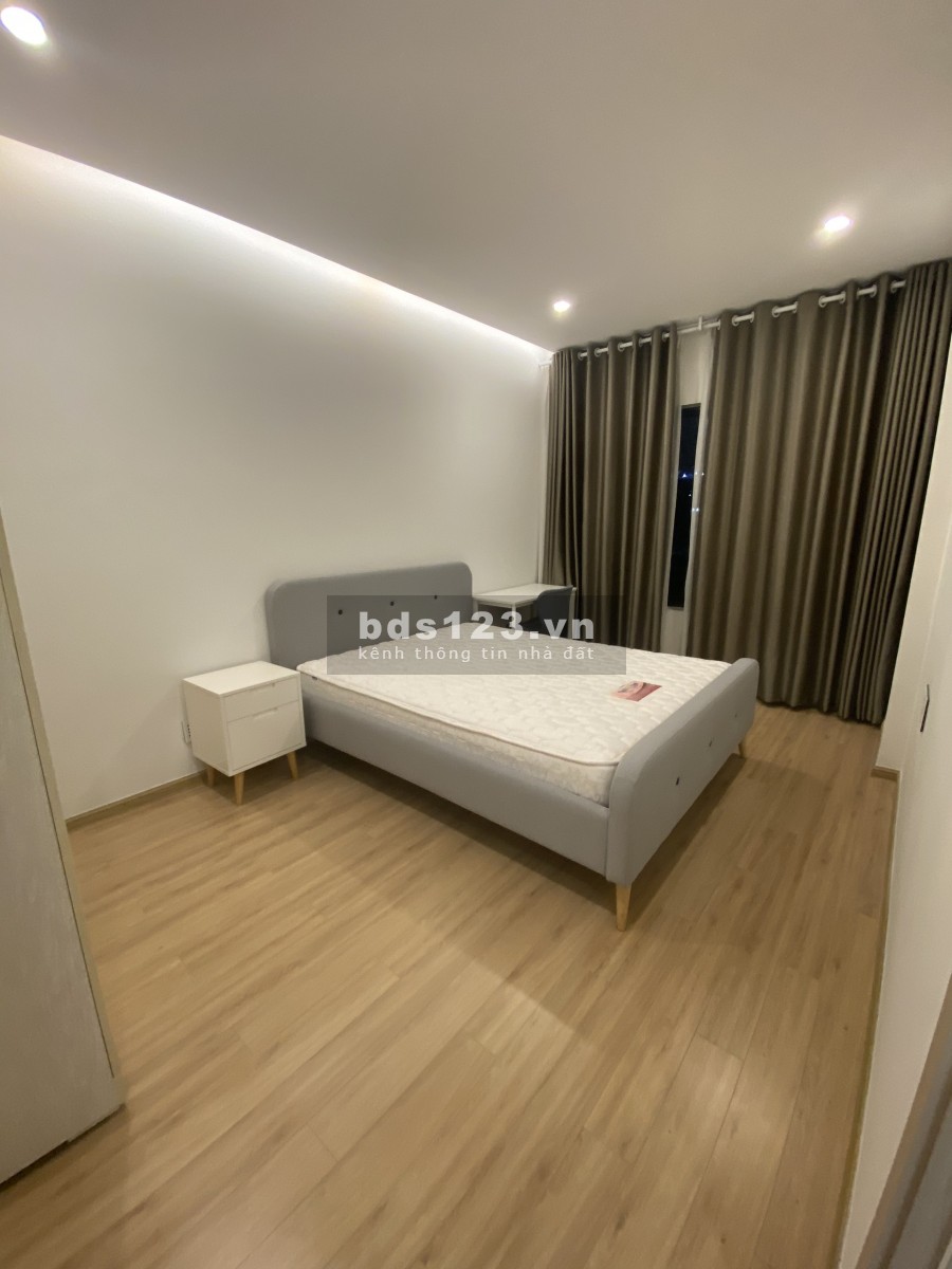New City Cho Thuê Căn 2PN Full Nội Thất