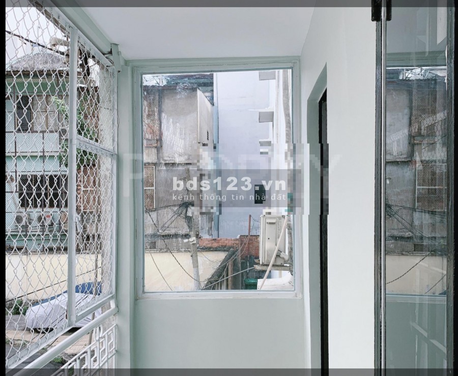 Hẻm 3Gác Nhà Đẹp ỞLiền 3/2 P14 Q10. View CC Hòa Bình giá 2,8 tỷ