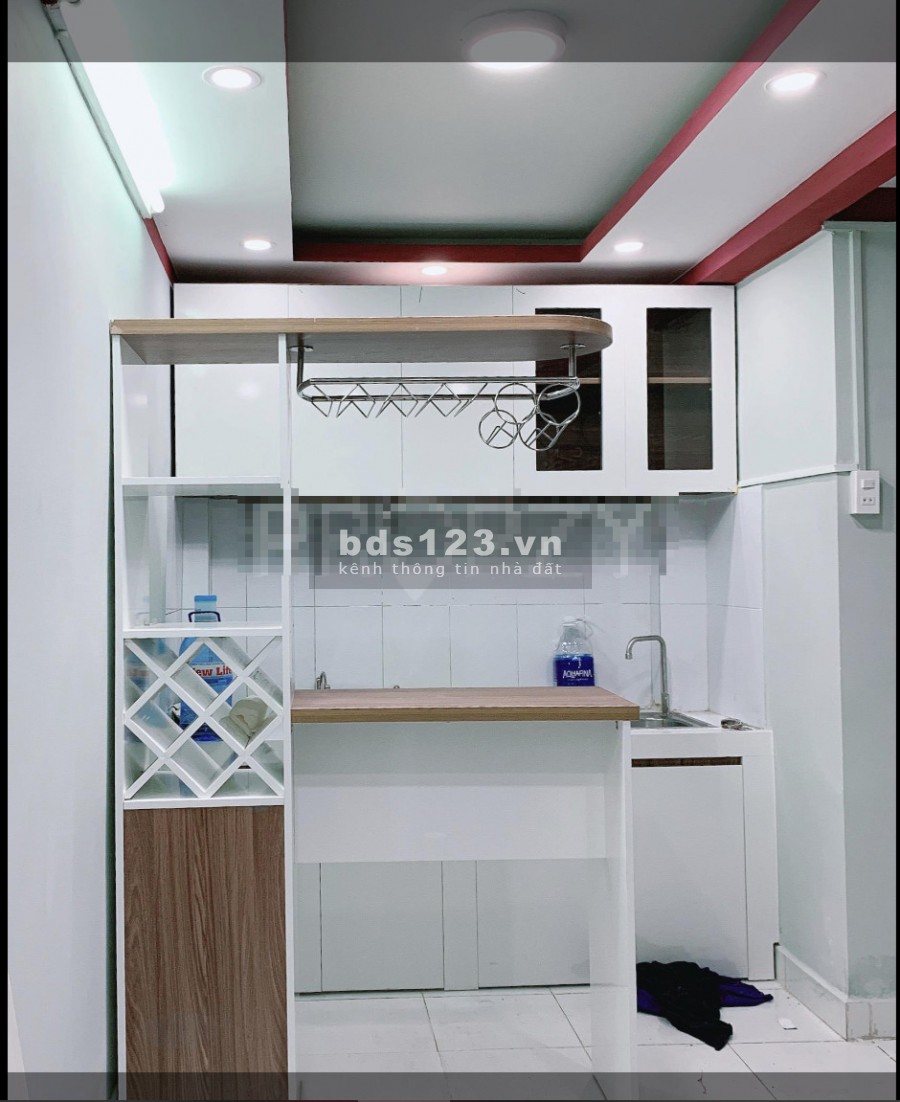 Hẻm 3Gác Nhà Đẹp ỞLiền 3/2 P14 Q10. View CC Hòa Bình giá 2,8 tỷ
