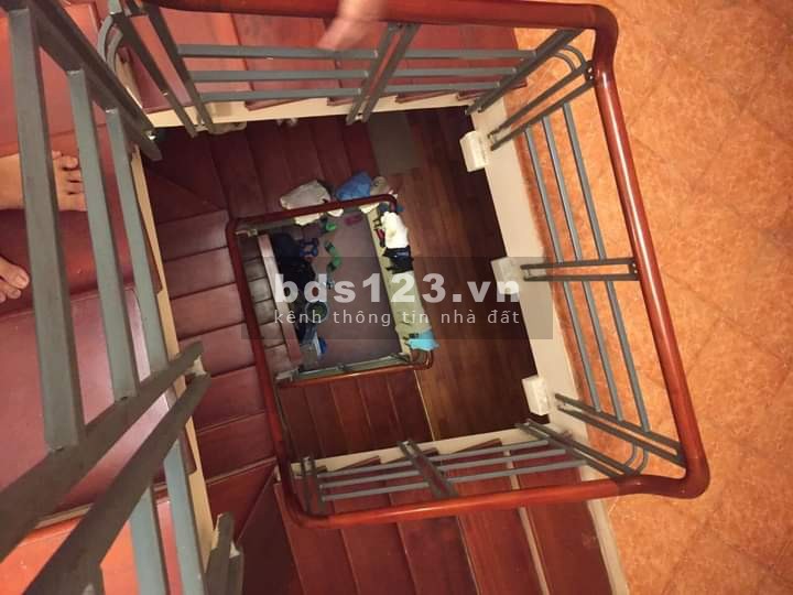Mặt Phố Hoàng Cầu(Bán Gấp) Nhà 62m x 4 Tầng, mặt tiền: 4M. Quận Đống Đa. Kinh Doanh