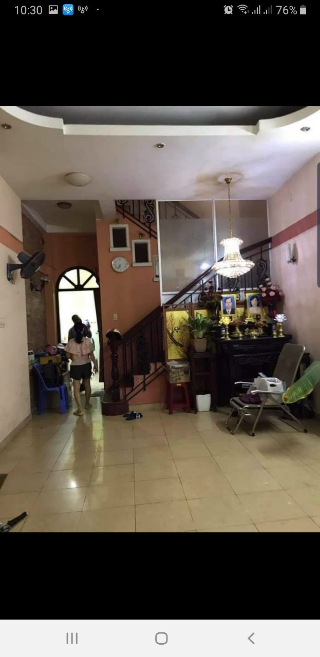 Bán MT Trường Sa P.2 Quận Phú Nhuận Trệt 2 Lầu Sân Thượng chỉ 19 tỷ 500