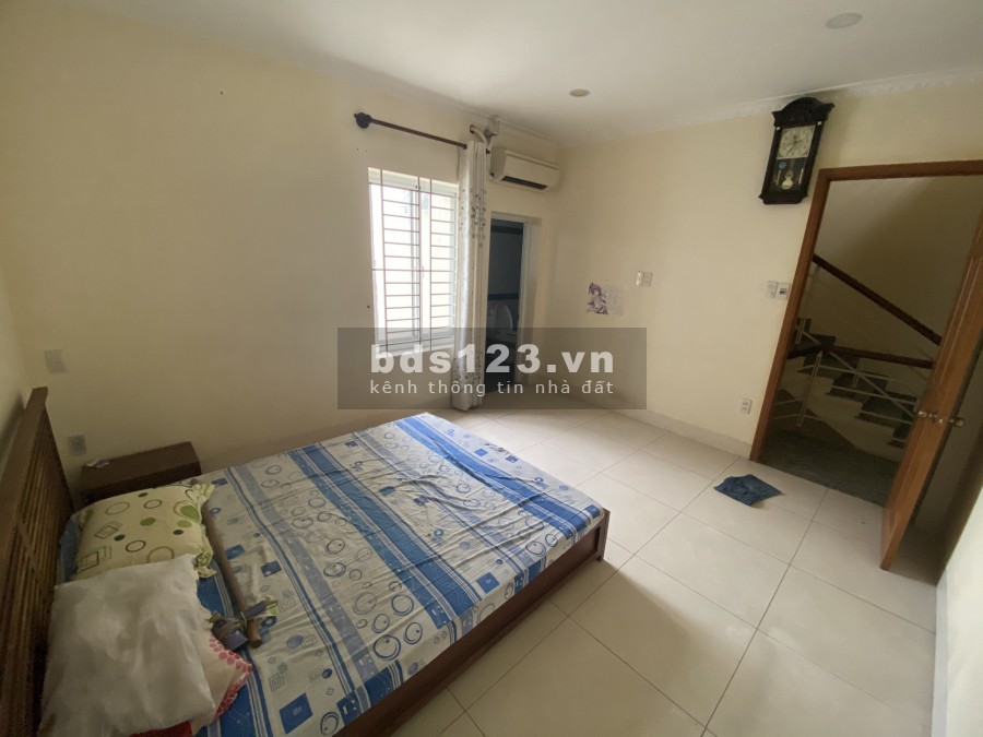 Nhà 7x15m 1T 3 lầu 5 Pn, 5Wc ngay Hàng Xanh giá 22Tr/th ở Làm Vp
