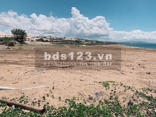 Bán 1.1ha đất đẹp như sân banh nở hậu sổ xịn chưa qua đầu tư