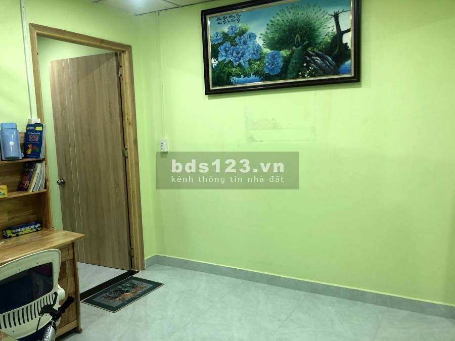 Nhà hoàn công sổ riêng chính chủ giá rẻ Bình Thạnh! chỉ 3 tỷ, cho ai cần!