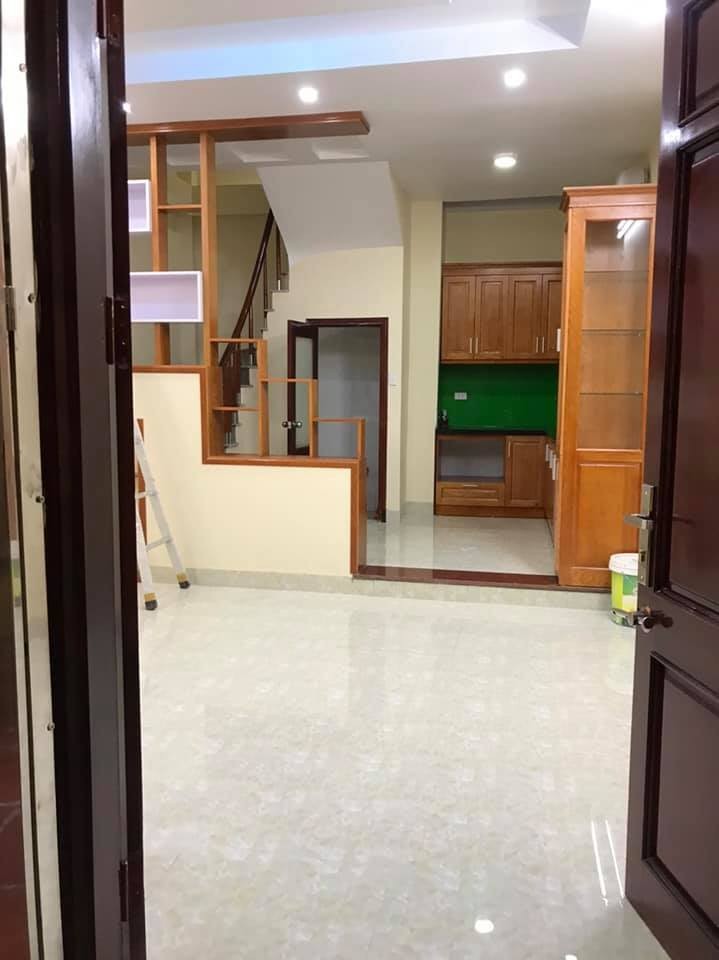 4 tỷ - 40m, cách ô tô đỗ 10m, 4 tầng đúc kiên cố, mới ở ngay, phố Tô Hiệu, Hà Đông, thông đường Lê Lai