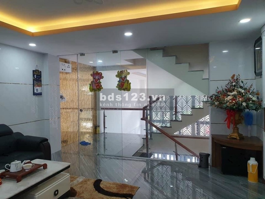 Bán nhà, P3, Gò Vấp, 75m2(5x15m), 4T, Hẻm 10m, giá chỉ 6.3 tỷ.