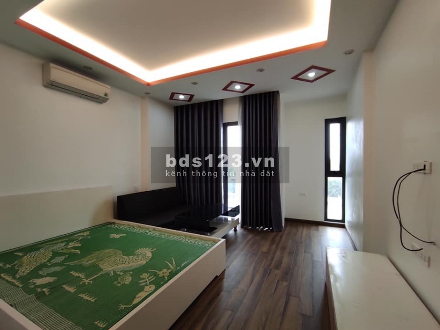 Bán nhà Mặt Phố Bát Khối 75mx5 tầng, lô góc, long lanh, kinh doanh đỉnh - Giá: 7.8 tỷ