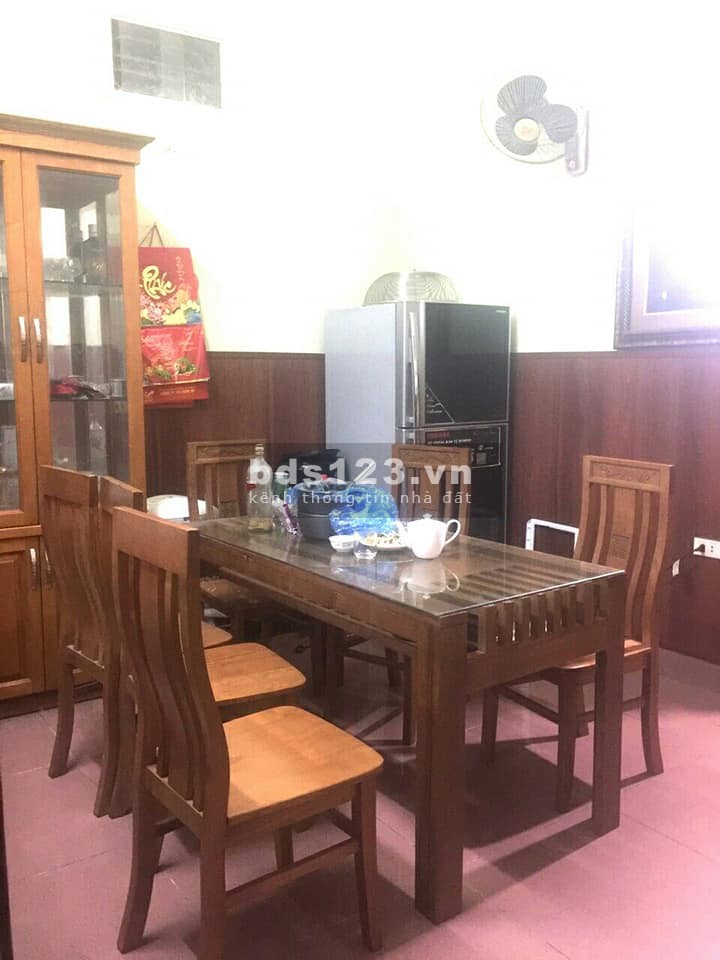 Bán nhà Nguyễn Văn Linh, oto tránh, vị trí đẹp, kinh doanh quá tốt, 70m2, 4.05 tỷ