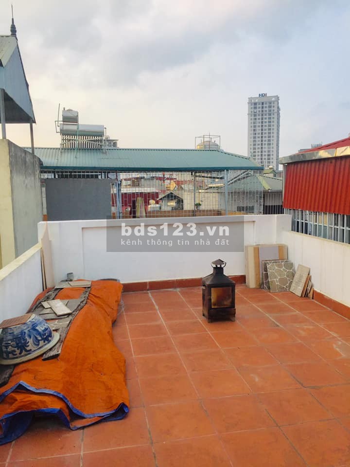 Bán nhà đẹp Cầu Giấy, Lạc Long Quân 6 tầng x 52m2 x 3.7m mặt tiền lô góc, nở hậu, ngõ nông xe 3 gác phi, yên tĩnh.