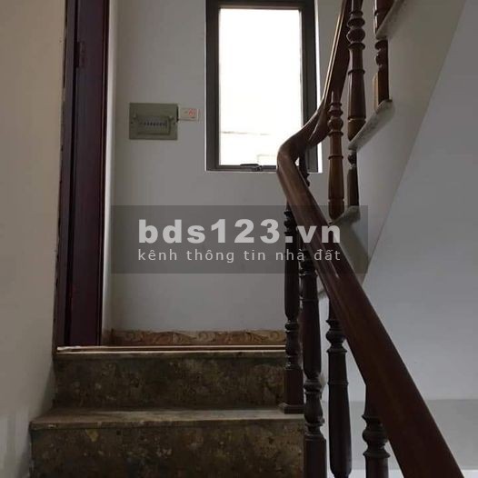 Bán nhà phố Định Công, 5 tầng, mt 10, ô tô đỗ ngày đêm, chỉ nhỉnh 4 tỷ